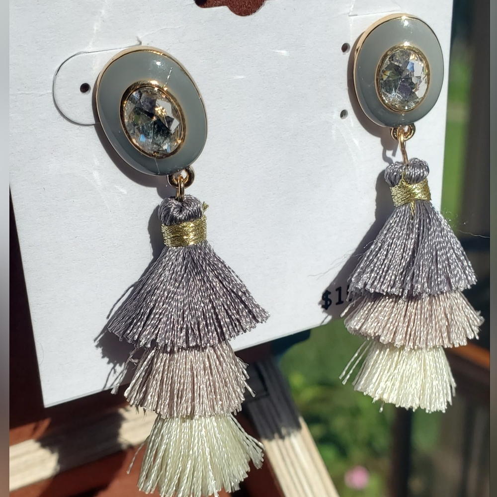 Grey Tassell dangle earings with cz stone.